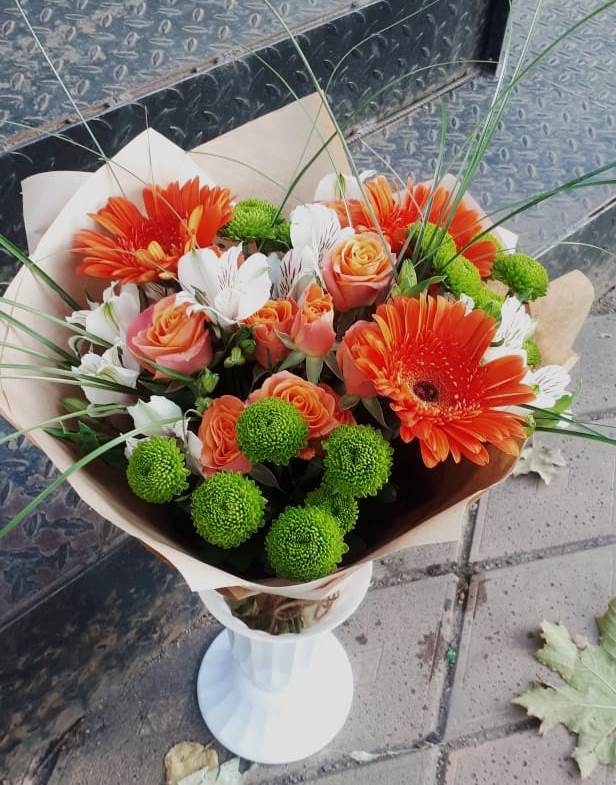 Букет цветов из: Герберы, Хризантемы, Альстромерии и Розы в Светлом Калининградской области