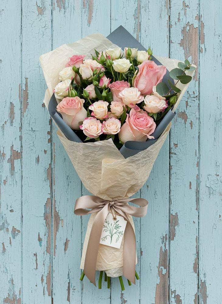 Букет цветов из: Розы в Светлом Калининградской области