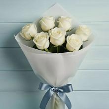 Букет 7 Белых роз Эдлесс Лав в Светлом Калининградской области