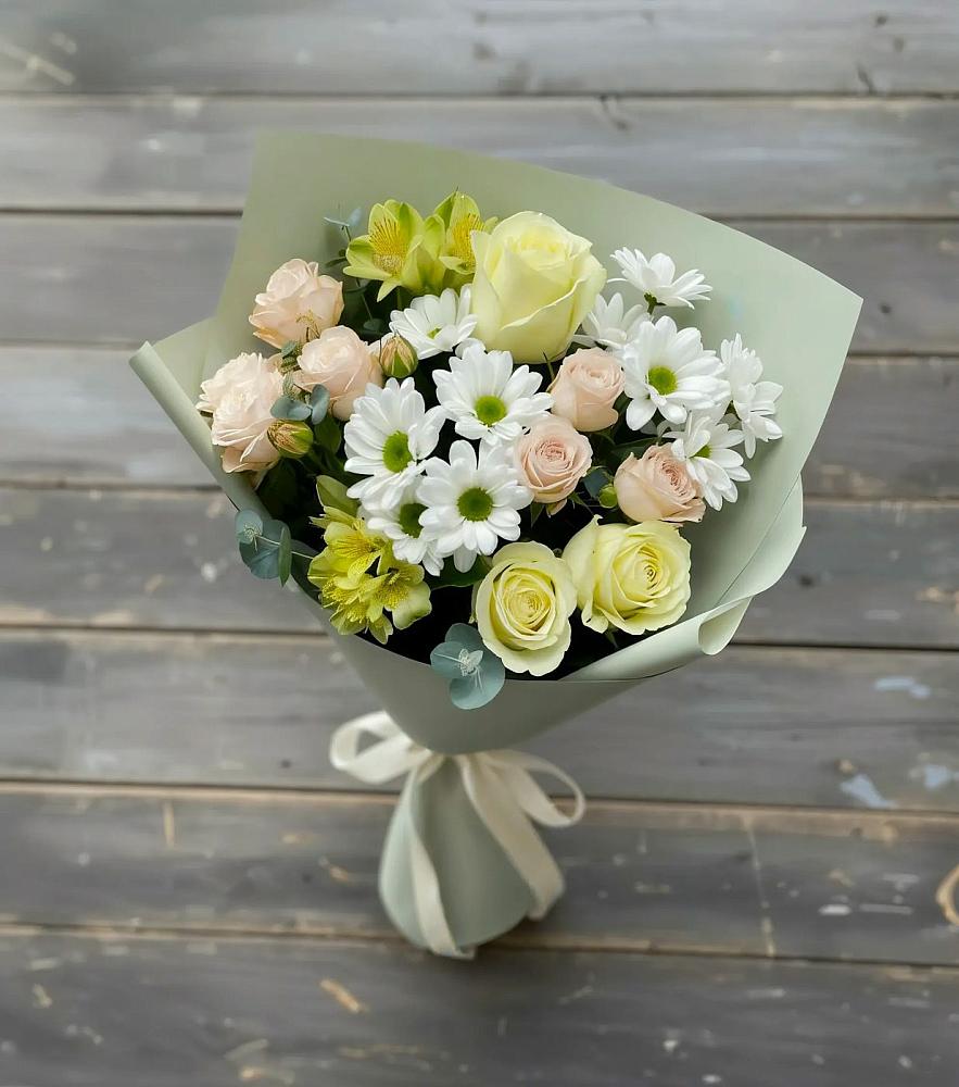 Букет цветов из: Альстромерии, Розы и Хризантемы в Светлом Калининградской области