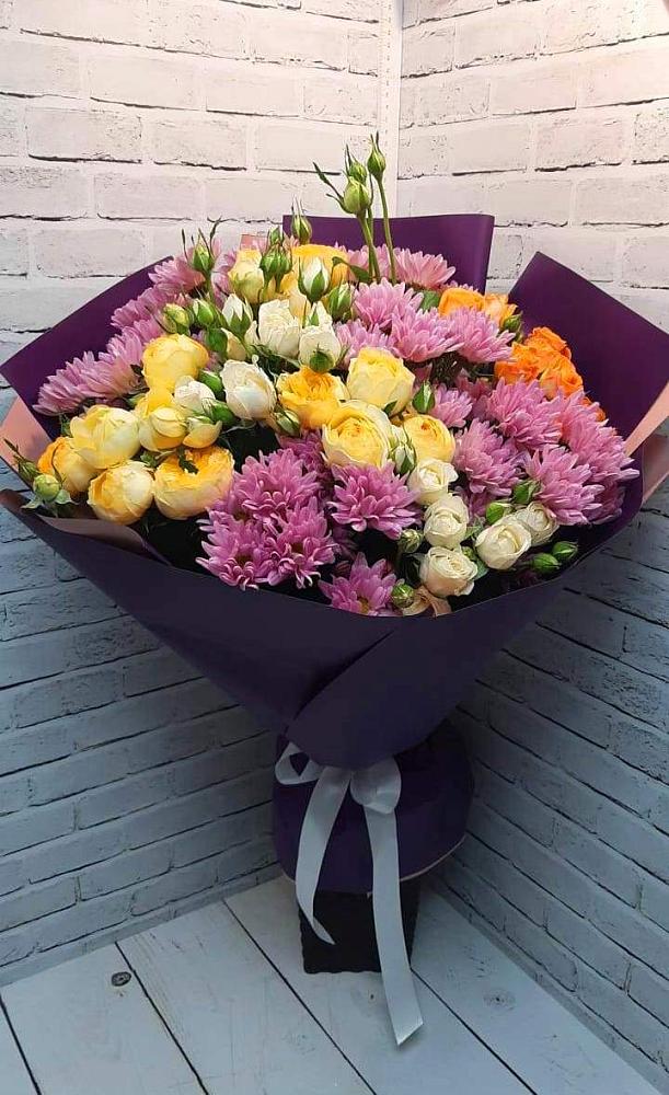 Букет цветов из: Хризантемы и Розы в Светлом Калининградской области