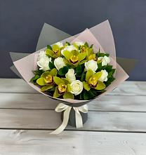 Букет цветов из:  Орхидеи и Розы в Светлом Калининградской области