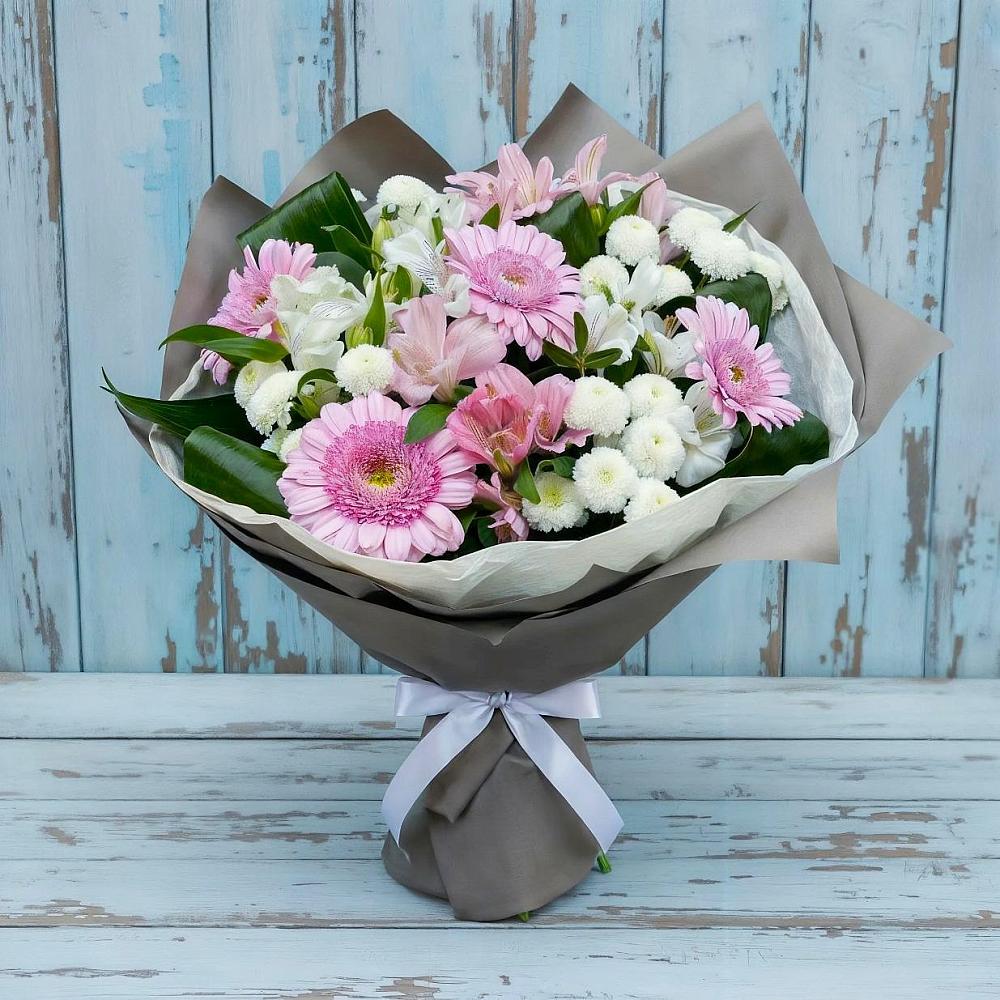 Букет цветов из: Герберы, Альстромерии и Хризантемы в Светлом Калининградской области