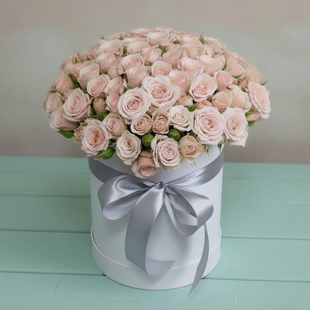 Цветочная композиция из Розы в шляпной коробке в Светлом Калининградской области